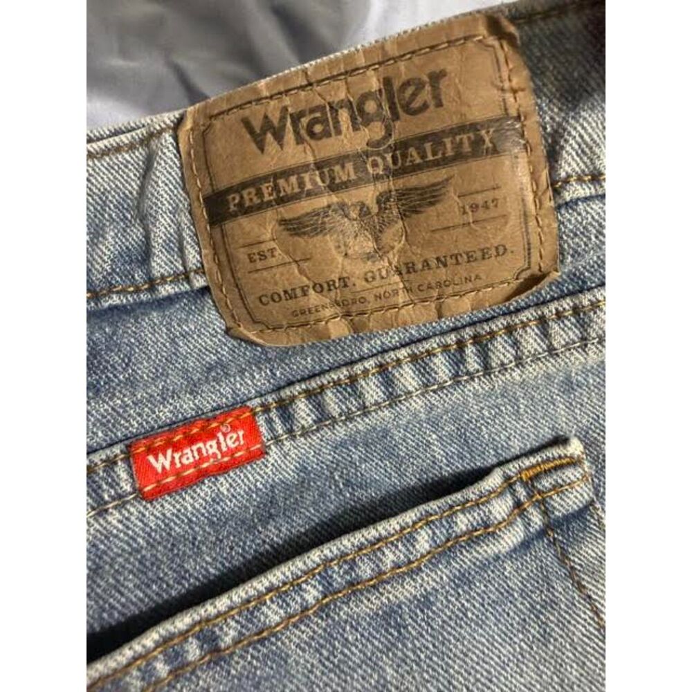 Vintage Wrangler Jeans 90s Straight Leg Regular Fit Light Wash Denim 42 X 30